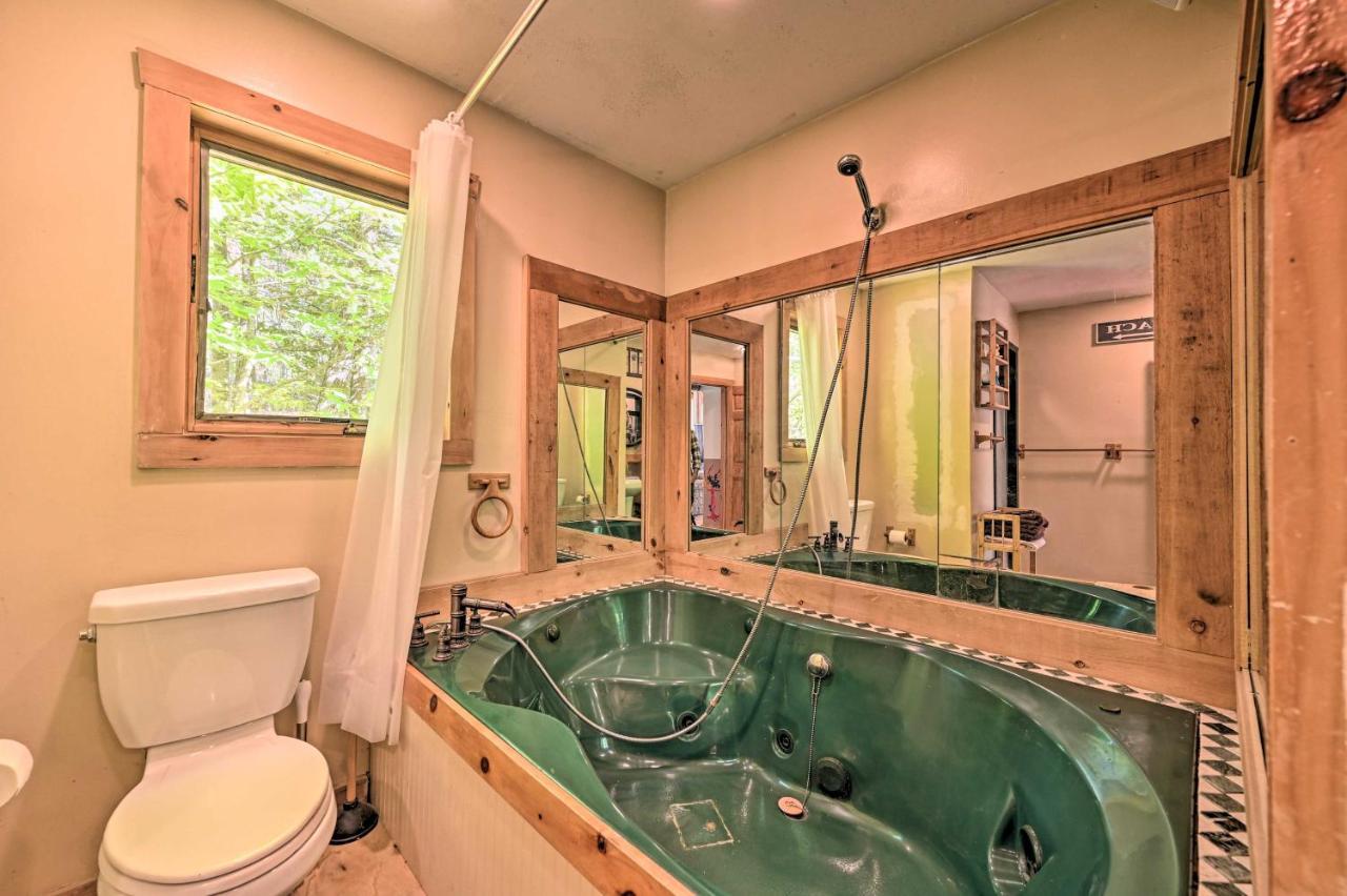 Remote Cabin With Fire Pit 3 Miles To Stowe Mtn! Exterior foto